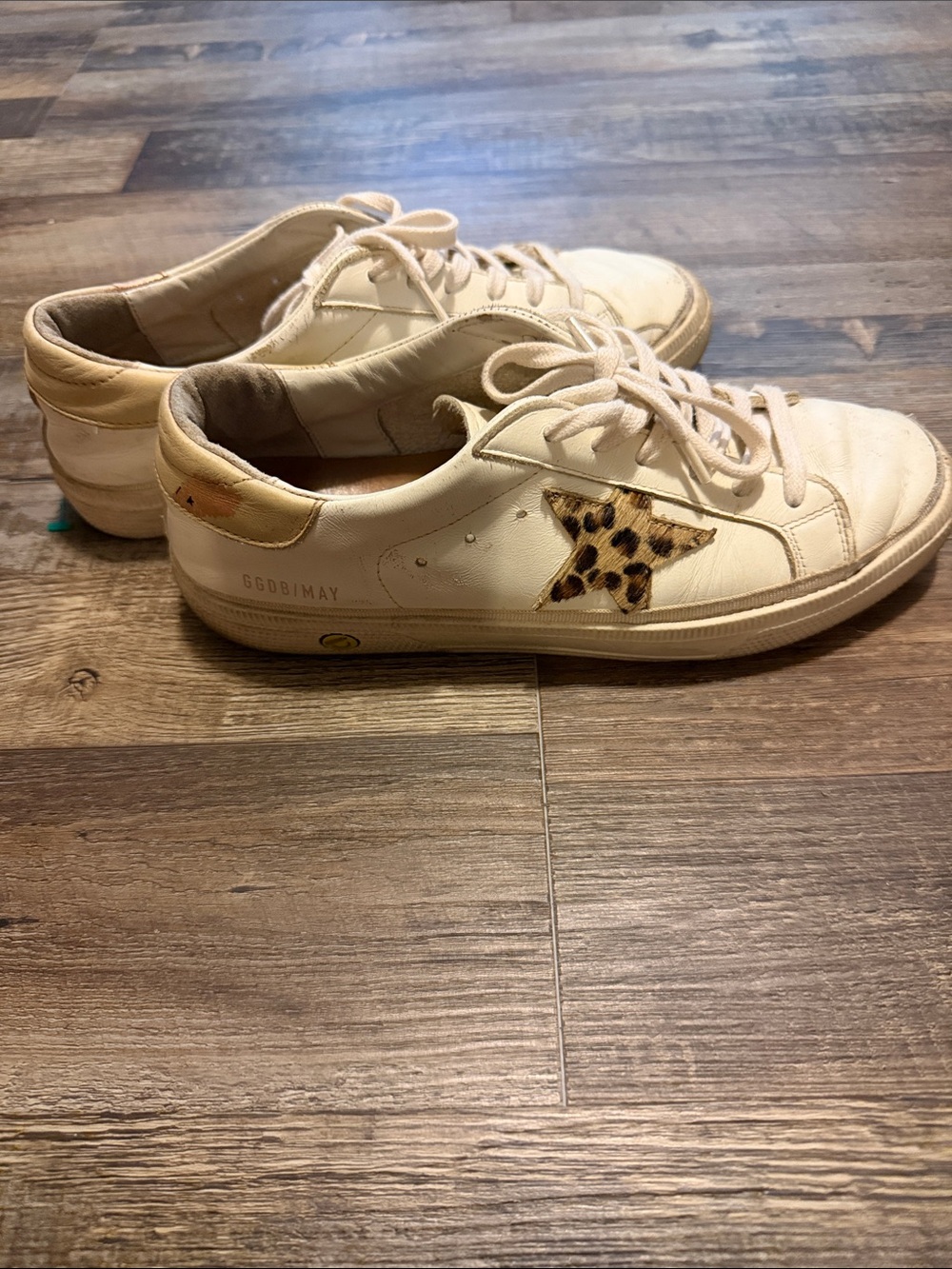 Cream Leather Low-Top Sneakers with Leopard Star Accent